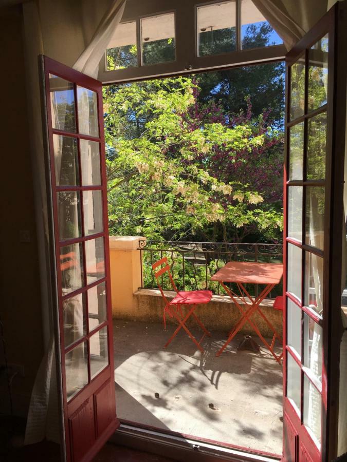 B&B Villa Roumanille Aix-en-Provence Exterior photo